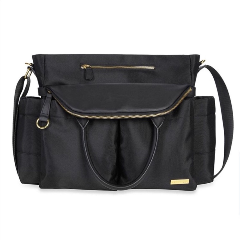 NWT - SkipHop Chelsea Downtown Chic Diaper Bag